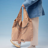 Simple and stylish large capacity tote bag